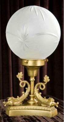 Επιτραπέζια Λάμπα