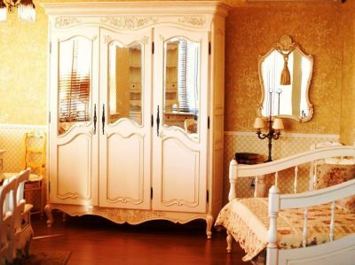 Ντουλάπα Δάφνη