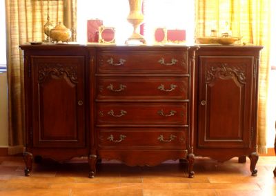 Μπουφέ Γκρενόμπλ Μαόνι