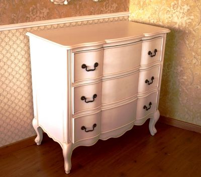 Συρταριέρα Τάνια