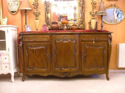 Μπουφέ μεγάλο